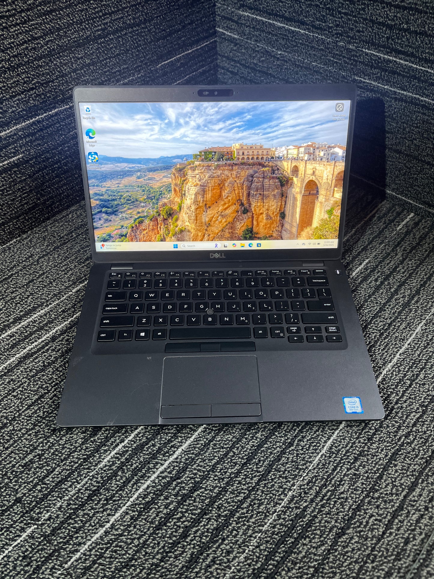 Dell Latitude 5400 Laptop 14”, Core i5, 16 GB Ram, 256 GB SSD, Windows 11 Pro