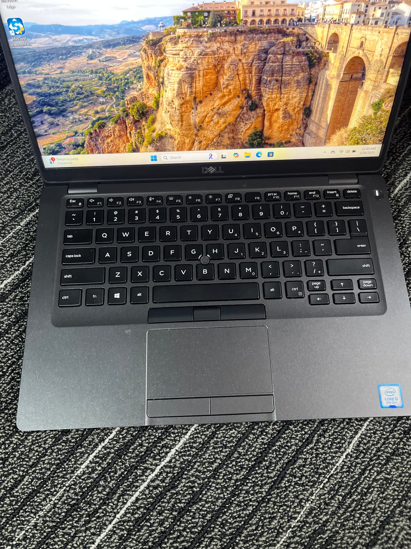 Dell Latitude 5400 Laptop 14”, Core i5, 16 GB Ram, 256 GB SSD, Windows 11 Pro
