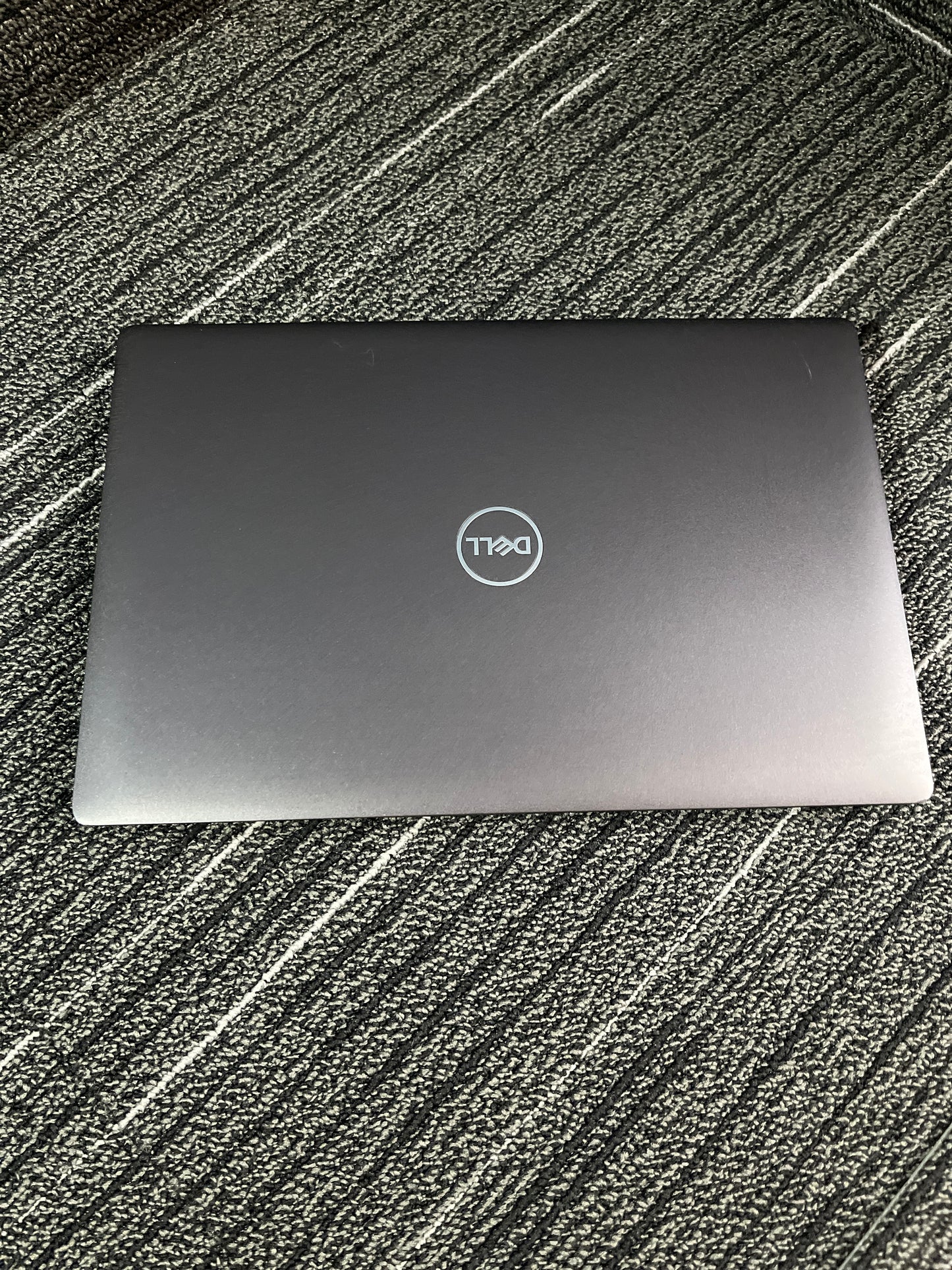 Dell Latitude 5400 Laptop 14”, Core i5, 16 GB Ram, 256 GB SSD, Windows 11 Pro