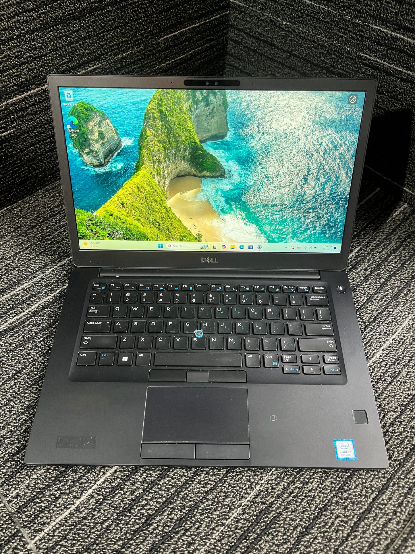 Dell Latitude 7490, Core i7, 16 GB Ram, 256 GB SSD, Windows 11 Pro