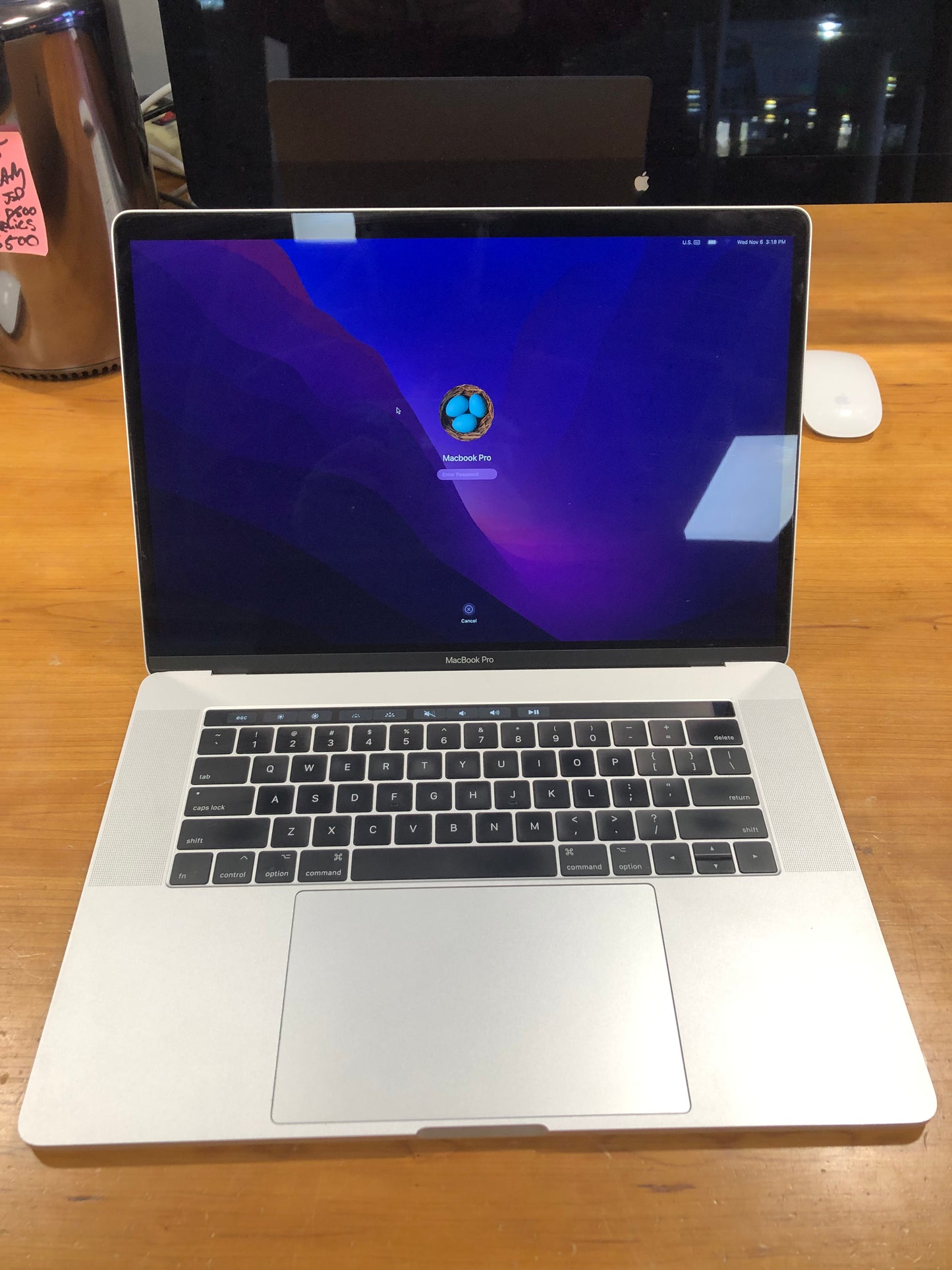 2017 MacBook Pro 15”, Core i7, 16 GB Ram, 250 GB SSD, Monterey 12.4