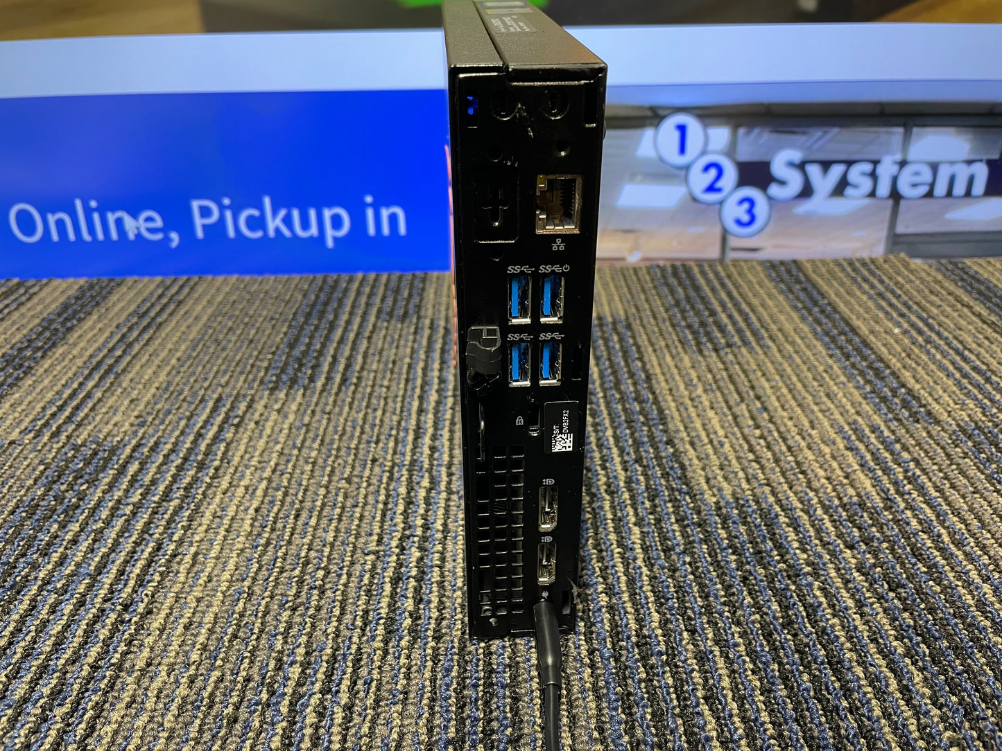 Dell Optiplex 7060 Desktop, Core i7, 32 GB Ram, 500 GB SSD, Windows 11 Pro