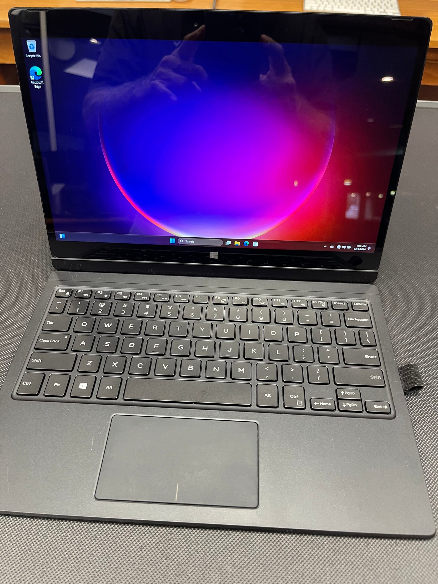 Dell Latitude 7275 Laptop/Tablet PC Core m5, 8 GB Ram, 256 GB SSD, Windows 11 Pro, Touchscreen FHD