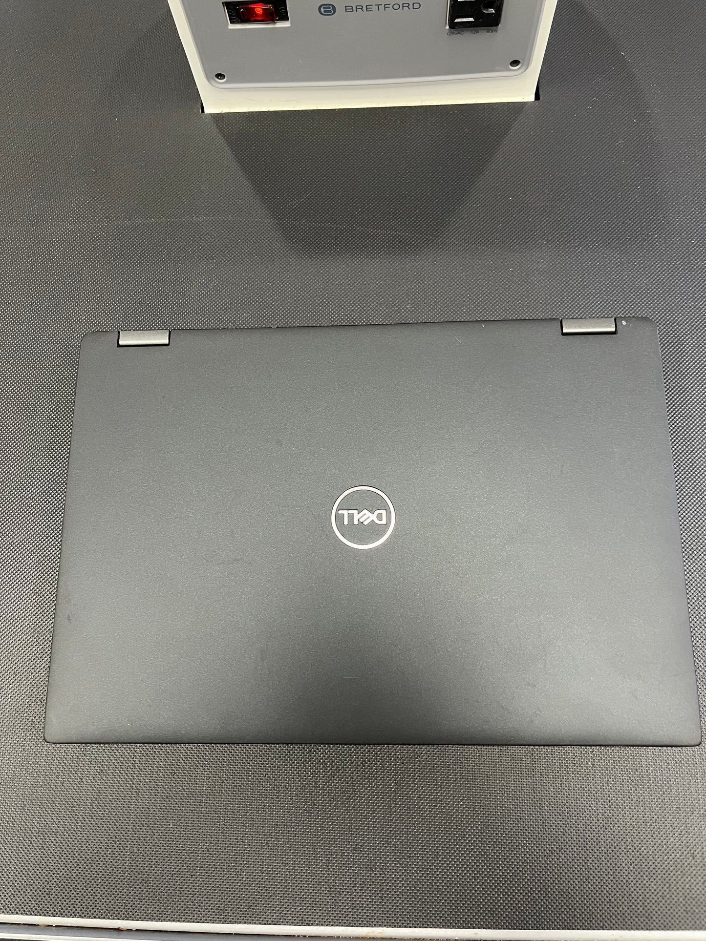 Dell Latitude 7390 2 in 1, Core i7 (8th Gen), 16 GB Ram, 256 GB SSD, Windows 11 Pro