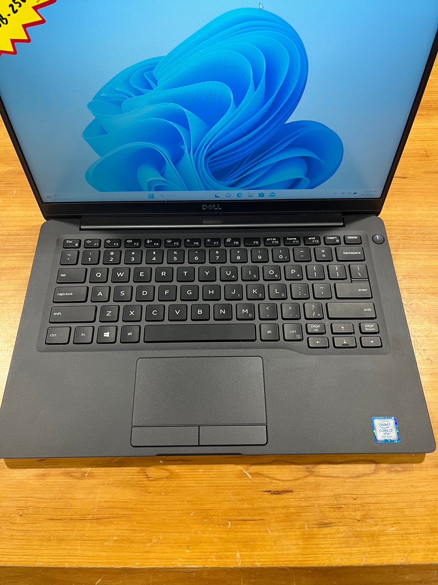 Dell 7400, Core i7 (8th Gen), 16 GB Ram, 256 GB SSD, Windows 11 Pro