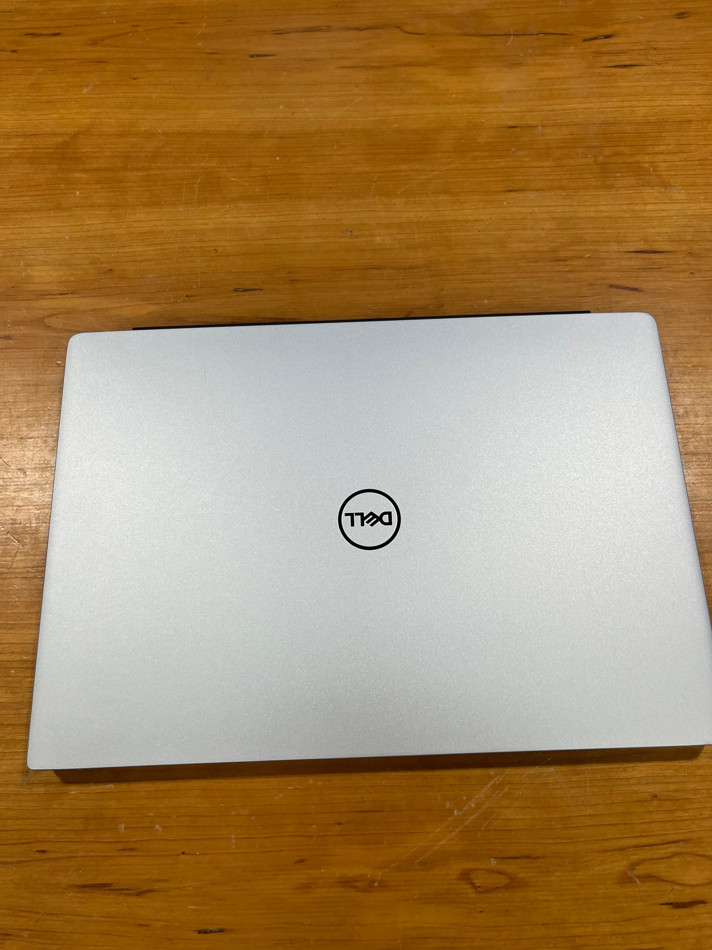 Dell Vostro 5490, Core i5, 8 GB Ram, 256 GB SSD, Windows 11 Pro