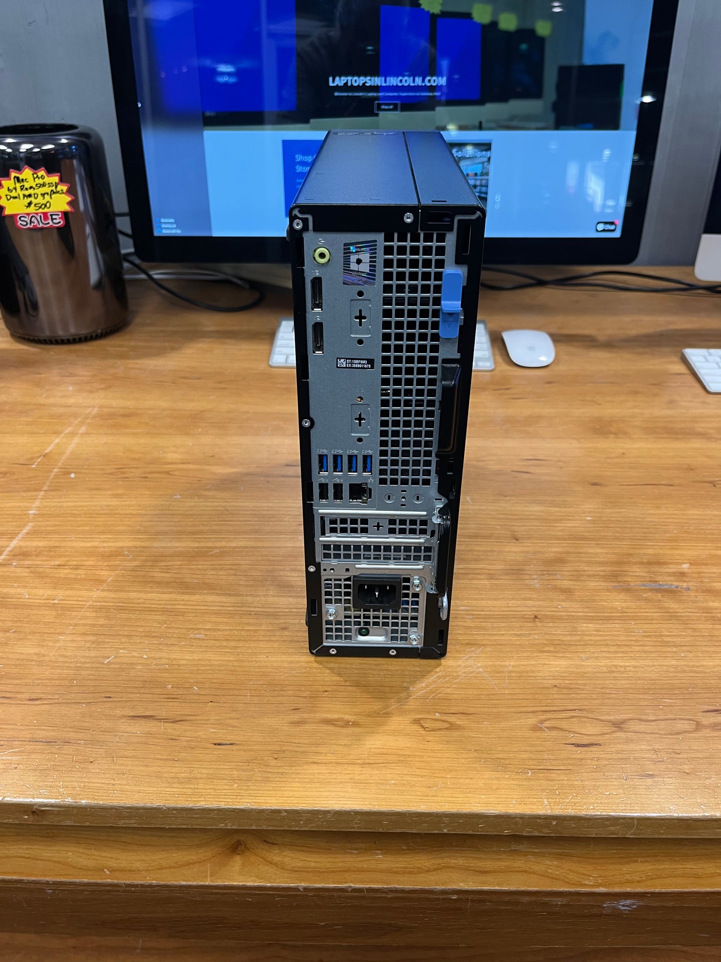 Dell OptiPlex 5090 Desktop, Core i5 - 10505, (10th Gen) 32 GB Ram, 500 GB SSD, Windows 11 Pro